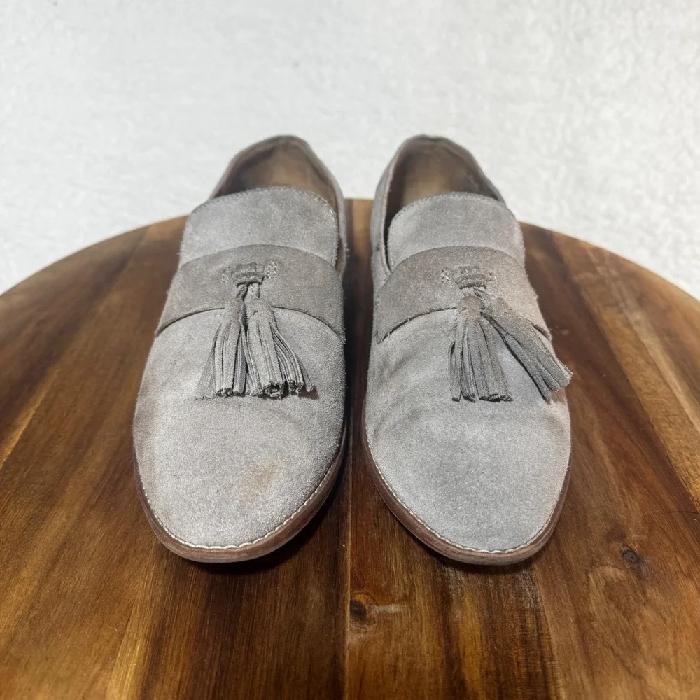 Franco Sarto Womens Grey Suede Tassel Loafers Slip On Flats Shoes Size 8.5M